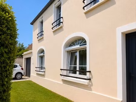 maison familiale 142 m² – 4 chambres – terrain 1 062 m² – presles-en-brie