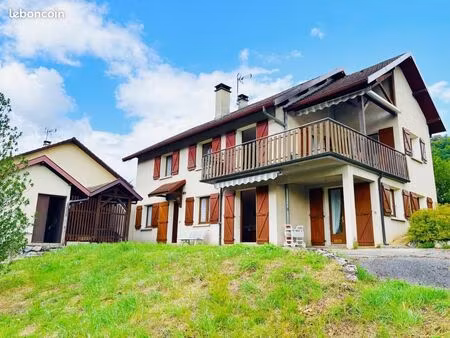 maison 5 pièces 149 m²