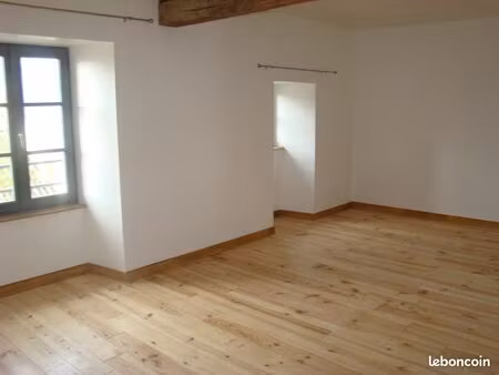 appartement t3 - 52m2 vivonne centre
