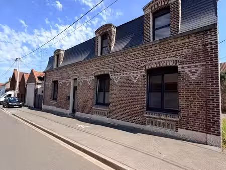 maison 7 pièces 195 m²