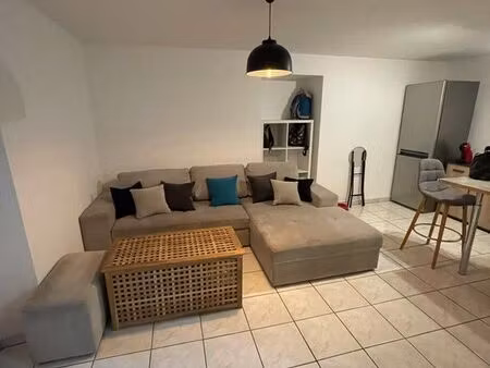 t2 meublé face au lac