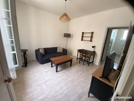 appartement t2 m2 meublé - proximité campus universitaire : école d'équitation - école d'i