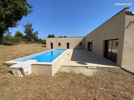 maison contemporaine de plain pied 175m² avec piscine et studio - saint jean de niost (018