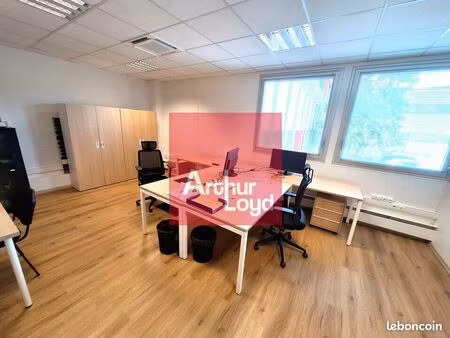 bureaux 108 m²