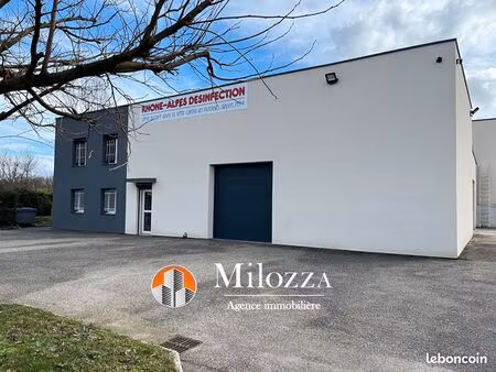 bureaux  entrepôt 190 m² saint quentin fallavier