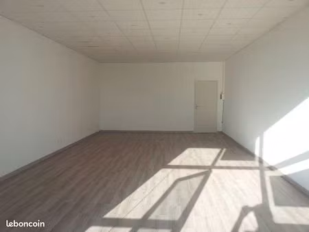 local commercial ou bureaux