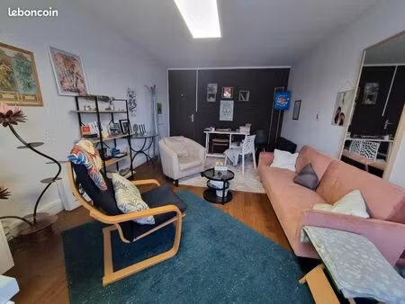 location de local professionnel pour profession libérale  thérapeute  praticien médecines 
