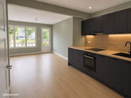 maison t5 entièrement rénovée au centre ville