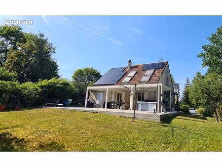 maison familiale dans un havre de paix