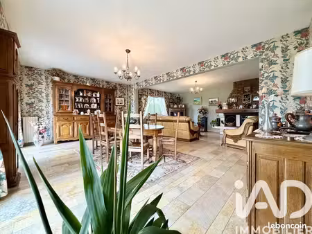 propriété 8 pièces 199 m²