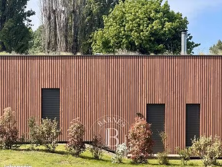 villa 4 pièces 131 m²
