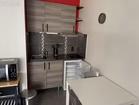 joli petit studio meublé proche de la gare epinal
