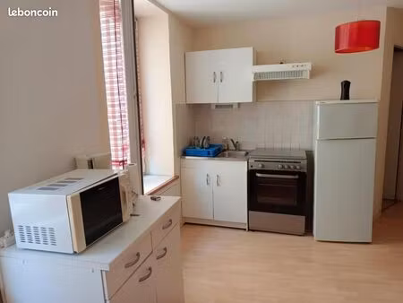 studio 1 pièce 25 m²