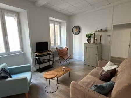 appartement meublé 60m2 centre ville privas