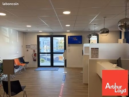 bureaux 180 m² chauray