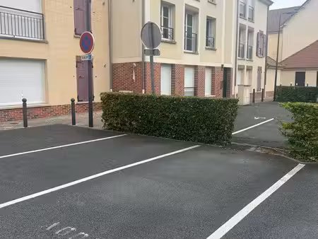 place de parking sécurisée