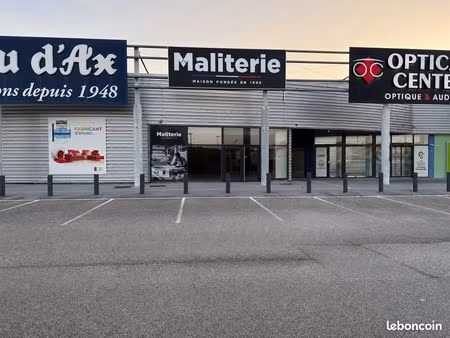 local commercial 405 m² l'isle-d'abeau