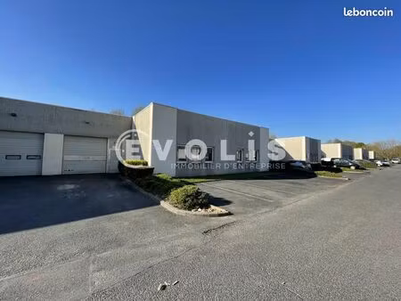 local d'activité 385 m²