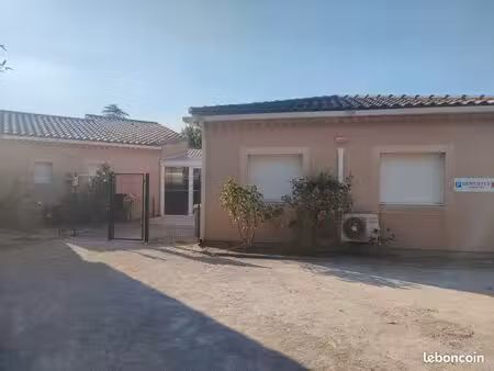 local commercial 150 m²