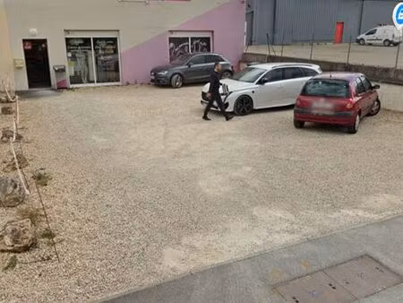 local commercial bail à céder urgent
