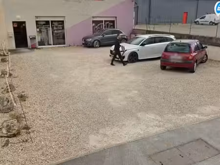urgent local commercial bail à céder