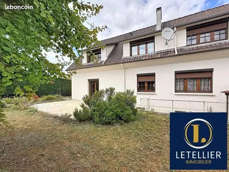 maison 7 pièces 180 m²