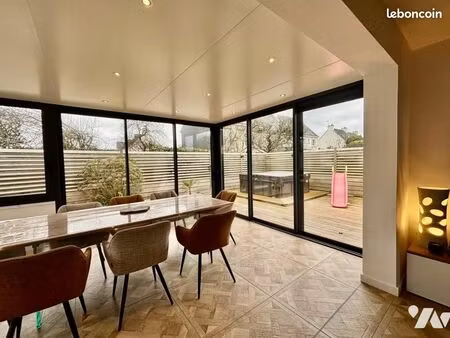 maison 7 pièces 148 m²
