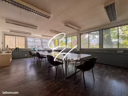 bureaux 214 m² grenoble