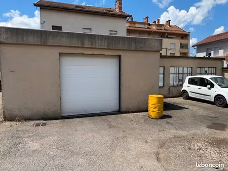 tènement immobilier de 240 m² – idéal artisan ou investisseur