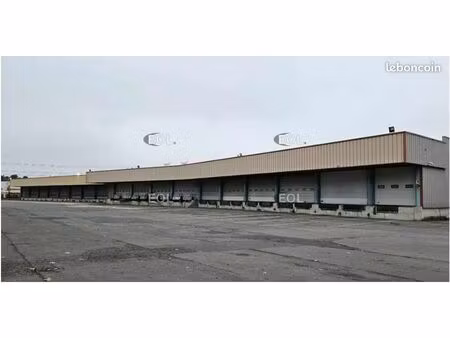 local industriel 7 050 m²