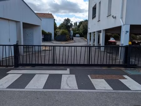 parkings sécurisés