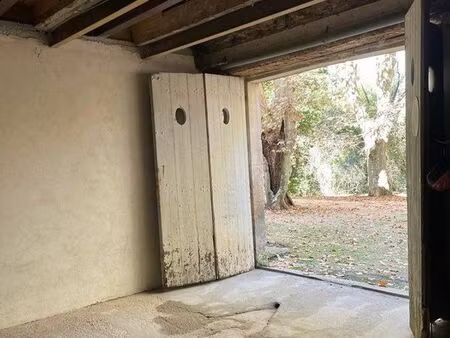garage rustrel
