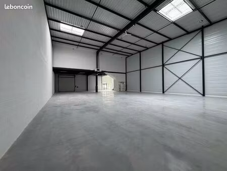 local d'activite 502 m² gretz-armainvilliers