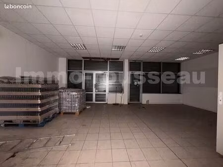 local commercial 120 m²