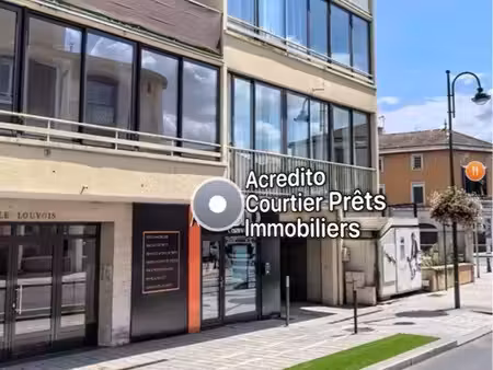 local commercial loué 33 m² – bail 3/6/9 – rentabilité – emplacement n°1 – montrond-les-ba