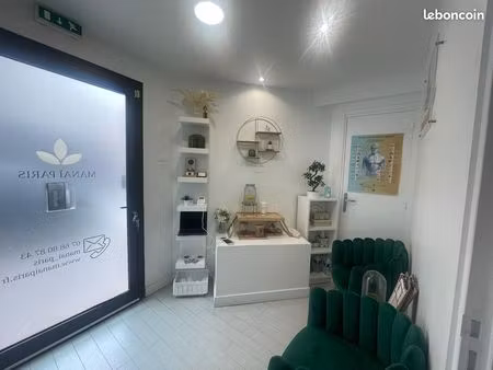 location local commercial