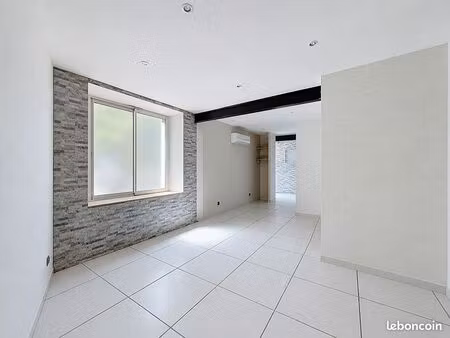 local commercial 53 m² valreas