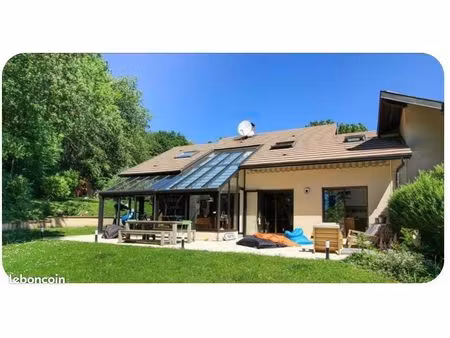 maison jardin crozet - 25 min gva - 190 m2