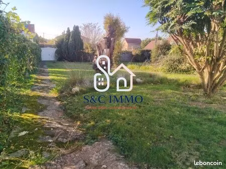 terrain 340 m² ormoy