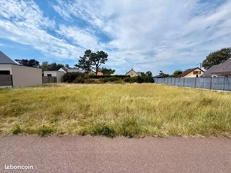 terrain 627 m² saint germain sur ay
