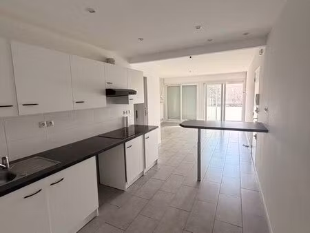 location appartement t3 rénové