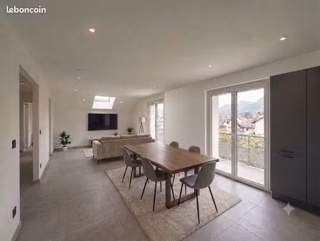 splendide t3 neuf 76 m² sales à 15 minutes d'annecy
