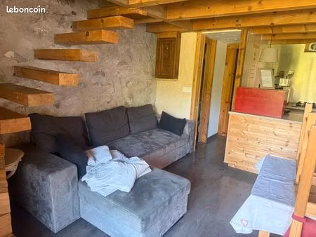 a louer appartement t3 thollon les mémises