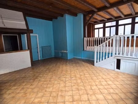à louer – local commercial / ancien restaurant de 86 m² – centre-ville de cluses