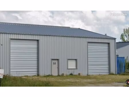 local 94 m² varilhes