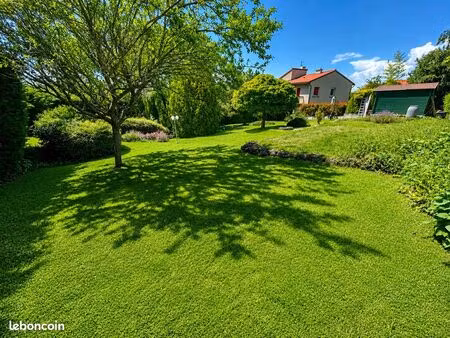 terrain 794 m² le puy-en-velay