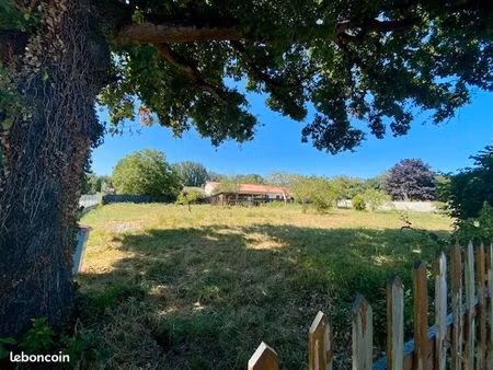 terrain constructible 1524m2 - st jean du falga