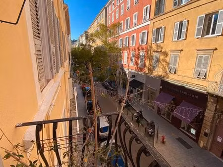 t7 rue césar campinchi