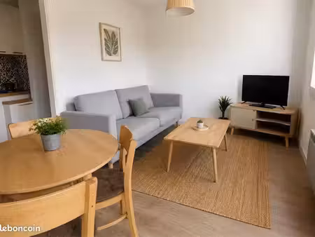 2 pièces meublées + jardiné