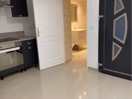 studio 24 m² à louer – condé-saint-libiaire – disponible à partir du 1er août